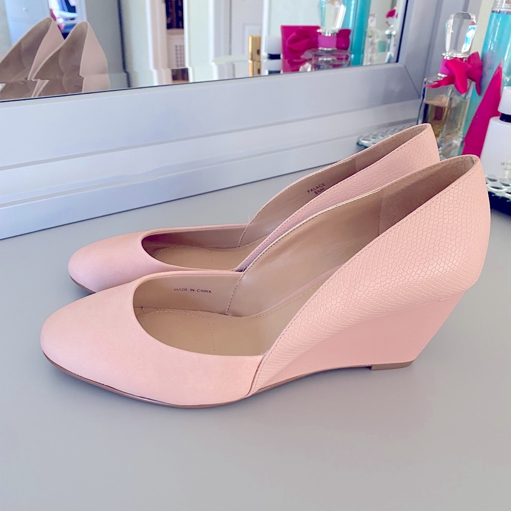 COPY - Tahari shoes NWOT